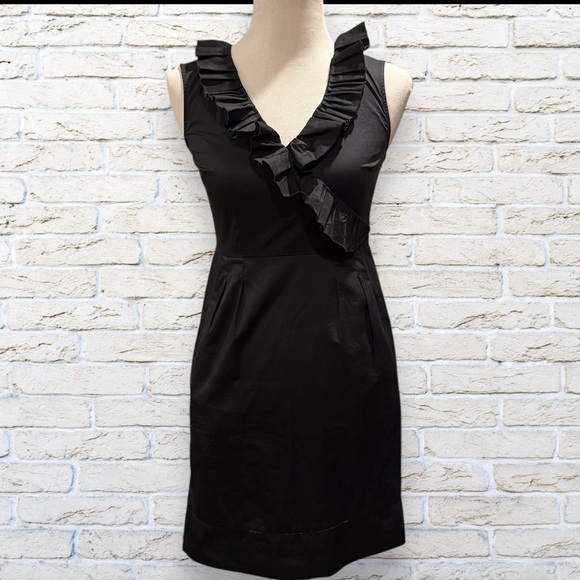 LOFT Dresses & Skirts - Loft Sleeveless Cotton Ruffle V Neck Dress Black Women's Size 2P 2 Petite